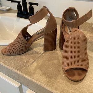 Steve Madden heels. GUC